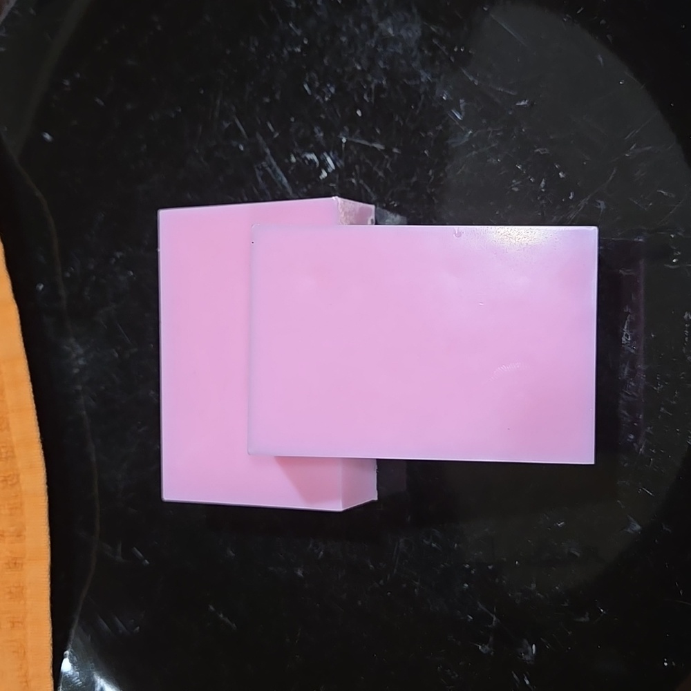 LAST 1❤️Cherry Cherry Shea Butter Soap 4oz - Picture 4 of 7